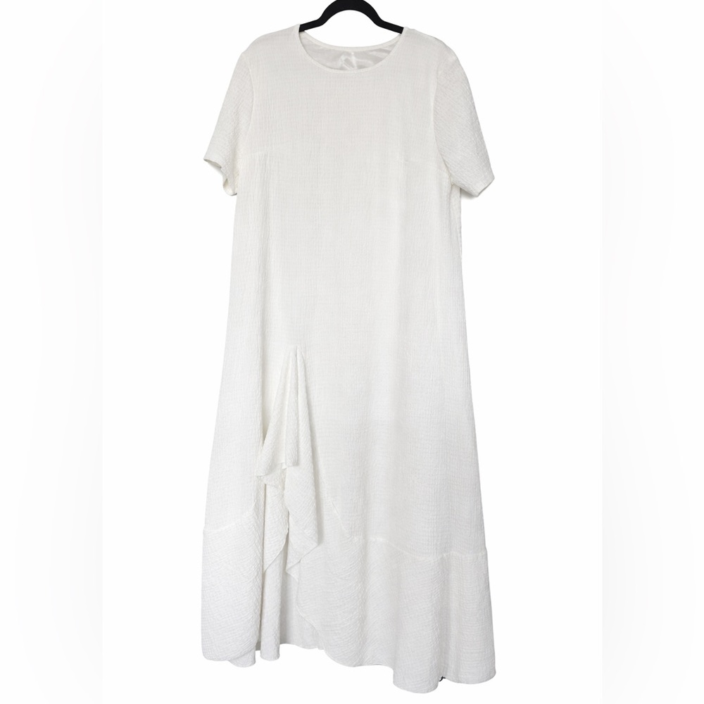 Elegant White Women's Asymmetrical Maxi Dress in Soft Crinkled Material Size 2XL